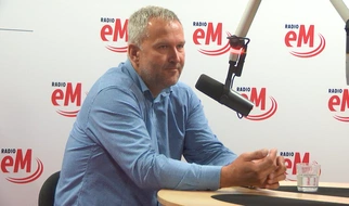 Adam Piontek: Piesi, którzy wchodzą na przejście często są zajęci innymi rzeczami typu telefon