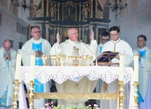 Stoczek Klasztorny. Odpust Matki Bożej Królowej Pokoju