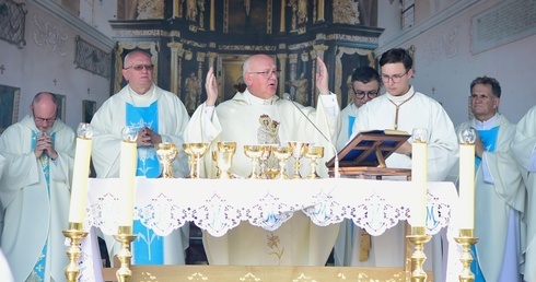 Stoczek Klasztorny. Odpust Matki Bożej Królowej Pokoju