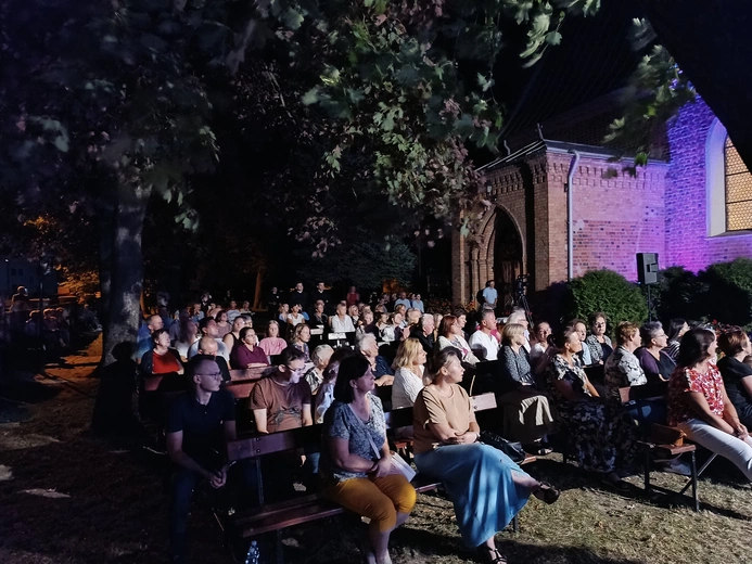 V Wieczór Uwielbienia