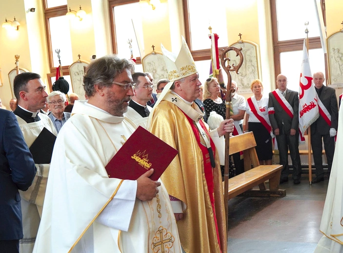 Eucharystia przy al. Pracy.