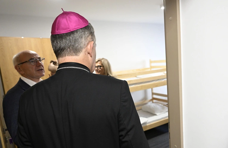 Poświęcenie ośrodka w Ostrowcu