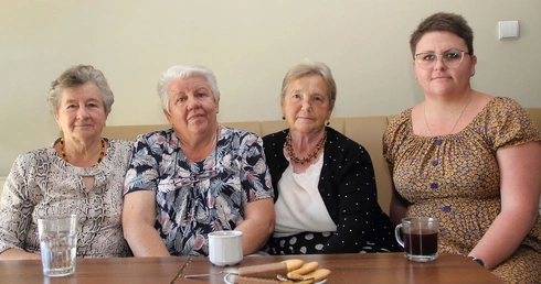 W naszym kręgu Maryja nas jednoczy
