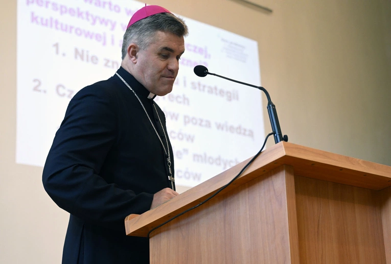 Konferencje rejonowe dla duchowieństwa