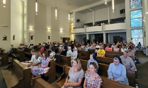 Z obawami, ale i pełni ufności