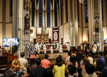 Indonezja: muzułmanie i chrześcijanie czekają na papieża