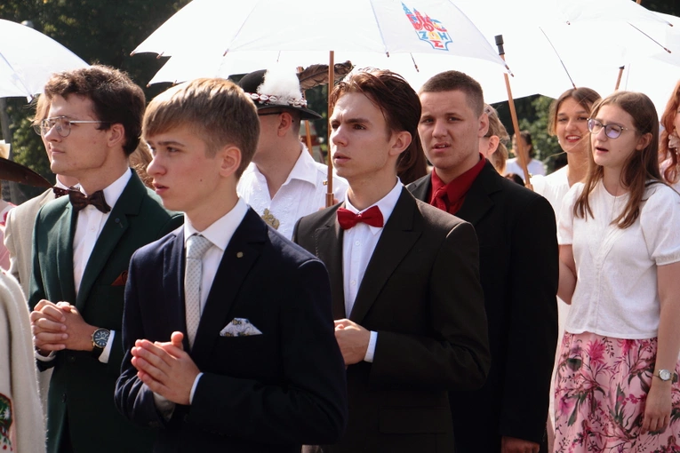 #Rekiodziękczynienie 2024 i błogosławieństwo nowych animatorówi moderatorów Ruchu Światło-Życie