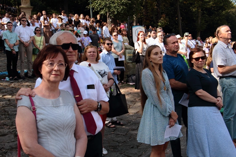 #Rekiodziękczynienie 2024 i błogosławieństwo nowych animatorówi moderatorów Ruchu Światło-Życie