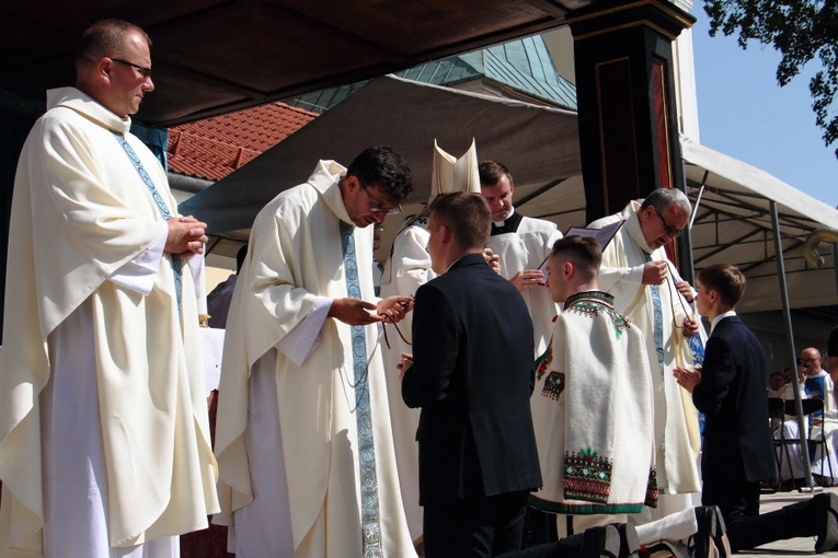 #Rekiodziękczynienie 2024 i błogosławieństwo nowych animatorówi moderatorów Ruchu Światło-Życie