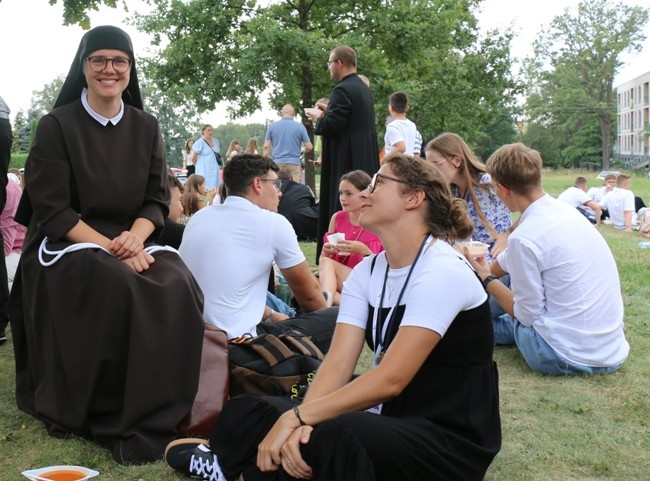 Oazowicze spotkali się w Ostrej Bramie