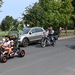 W Naczęsławicach dziękowali za kościół i plony