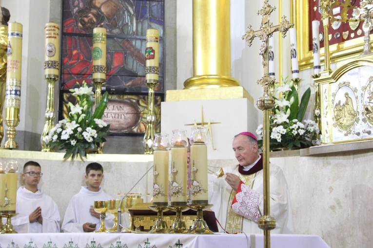 Poświęcenie nowych organów w limanowskiej bazylice