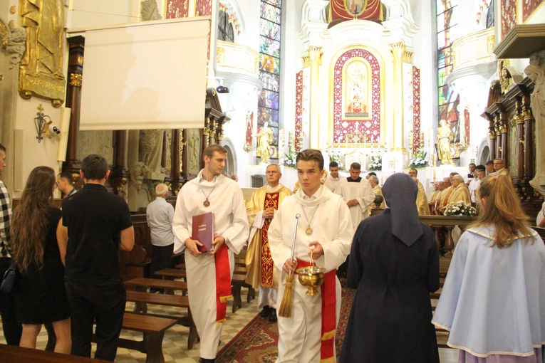 Poświęcenie nowych organów w limanowskiej bazylice