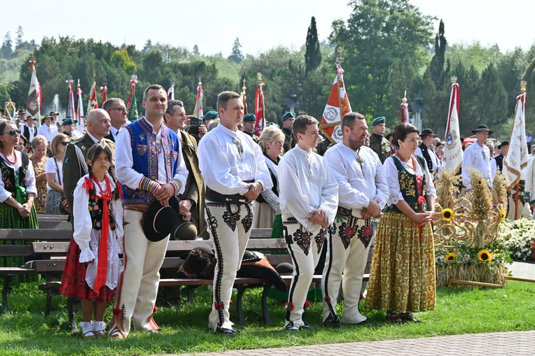 Dziękczynienie za plony u Królowej Podhala 
