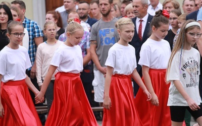 Piknik rodzinny na zakończenie wakacji w Polnej