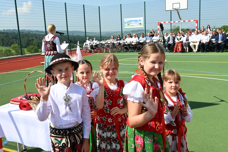 Początek roku szkolnego w Czerwiennem Dolnem