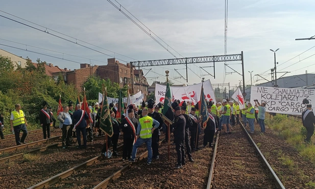 Region. Pracownicy PKP Cargo protestowali na torach