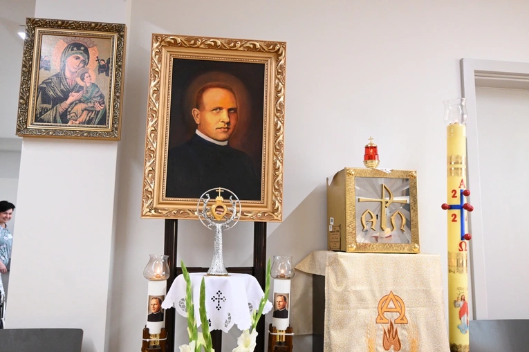 Poświęcenie kaplicy bł. Alojzego Ligudy w DPS w Opolu