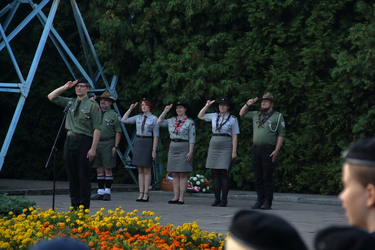 Rocznica obrony katowickiego Parku Kościuszki i wieży spadochronowej