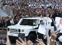 Papież do potrzebujących: jesteście skarbem Kościoła w Indonezji