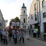 Płock. Wyjście pielgrzymki do Skępego