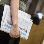 "Rzeczpospolita": Ponad 60 proc. respondentów za niewliczaniem oceny z religii do średniej