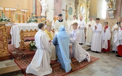 Gościęcin. Wieczyste śluby pustelnicze