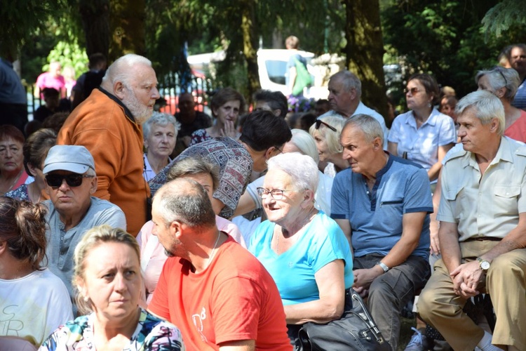 25 lat od koronacji obrazu maryjnego w Czarnej koło Końskich 