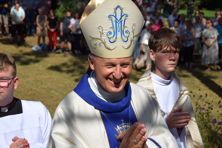 25 lat od koronacji obrazu maryjnego w Czarnej koło Końskich 