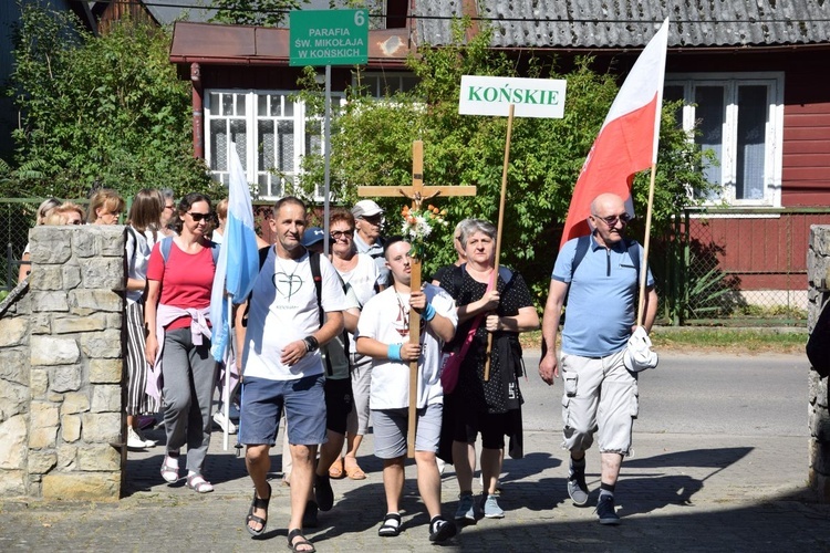 25 lat od koronacji obrazu maryjnego w Czarnej koło Końskich 