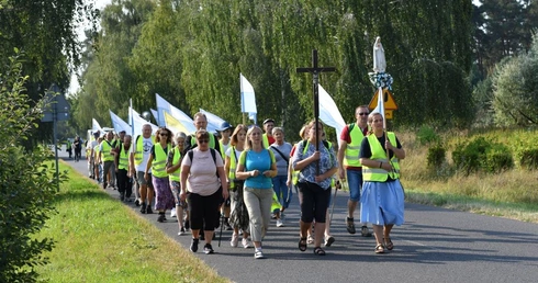 Pomagają Matce Bożej ratować grzeszników