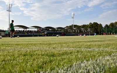 Nowy stadion Oskara Przysucha.