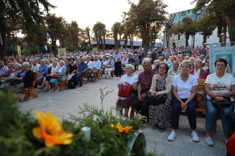 Wigilia święta Narodzena NMP w Sulisławicach