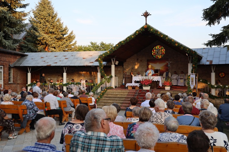 Wigilia święta Narodzena NMP w Sulisławicach