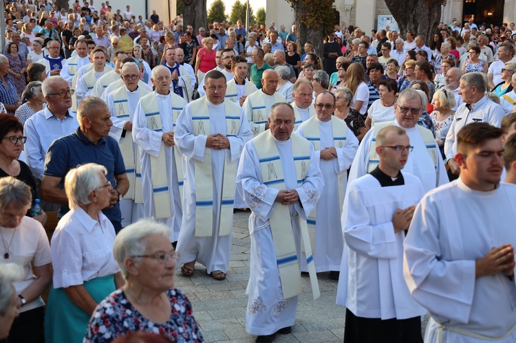 Wigilia święta Narodzena NMP w Sulisławicach