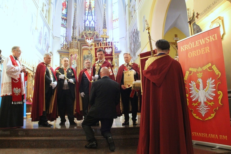 195. Inwestytura Królewskiego Orderu św. Stanisława w Szczepanowie