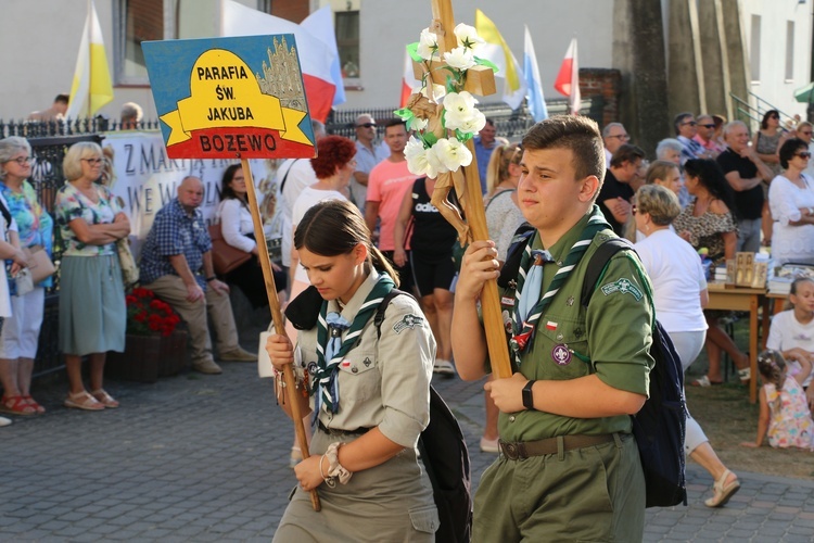 Skępe. Wejście pielgrzymek