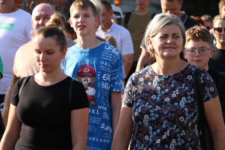 Skępe. Wejście pielgrzymek