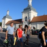 Skępe. Wejście pielgrzymek