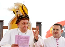 Papież Franciszek uhonorowany :)