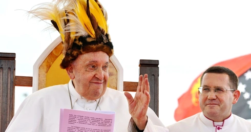Papież Franciszek uhonorowany :)