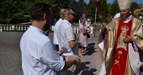 Dożynki diecezjalne w Kałkowie-Godowie