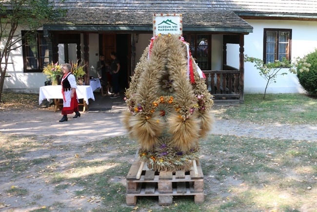 Święto plonów w skansenie