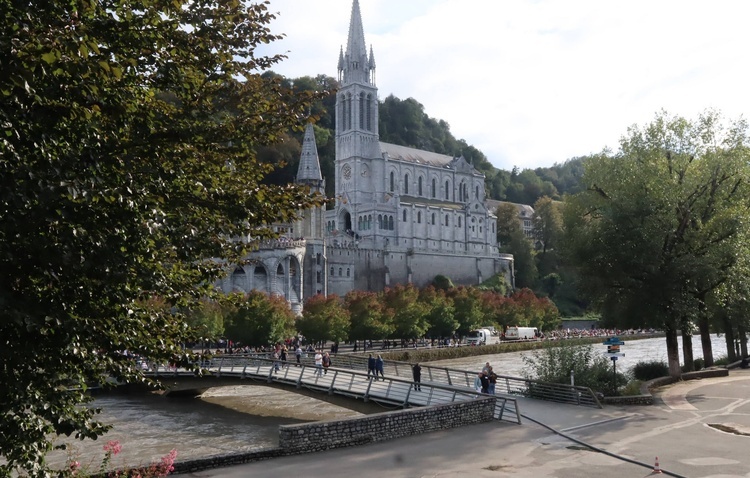 Pielgrzymka chorych do Lourdes - cz. 2