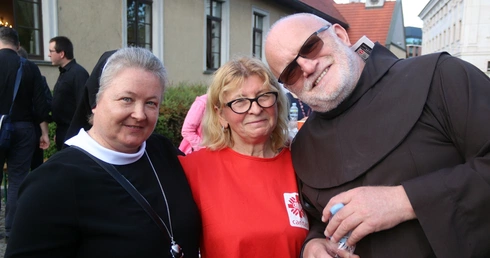 Synod nabiera rozpędu. Zgłoś się do zespołu synodalnego
