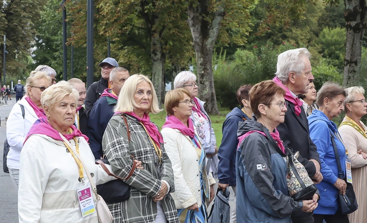 Pielgrzymka chorych do Lourdes - cz. 3