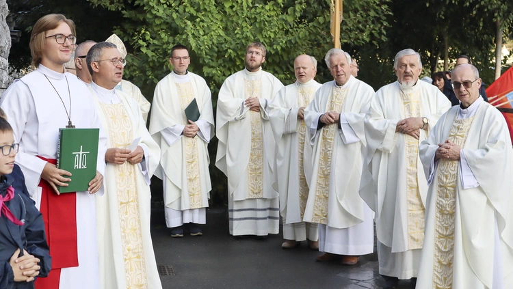 Pielgrzymka chorych do Lourdes - cz. 4