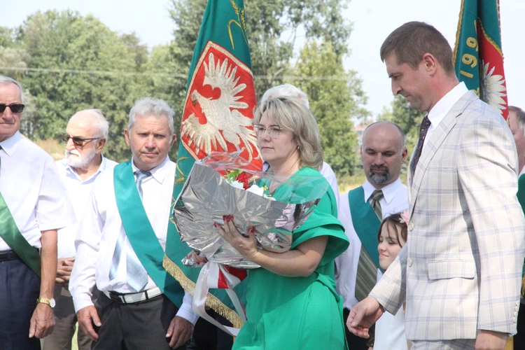 800 rolników zjechało się do Dąbrówki Osuchowskiej
