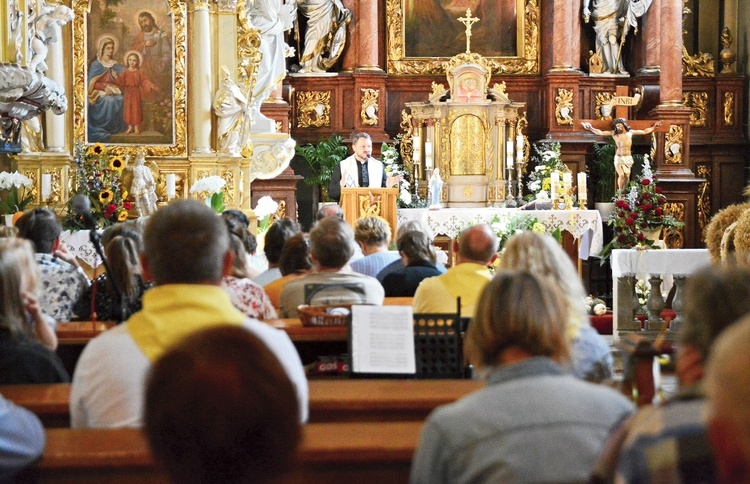 	Rekolekcje pn. Totus Tuus odbyły się w kościele  św. Jerzego w Prószkowie.