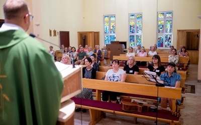 W spotkaniu, które odbywało się w budynku Wyższego Seminarium Duchownego w Świdnicy, wzięło udział ponad 30 pań. 